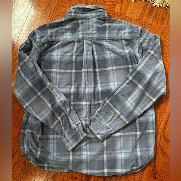 Men’s Columbia corduroy button-down shirt - Picture 4 of 5